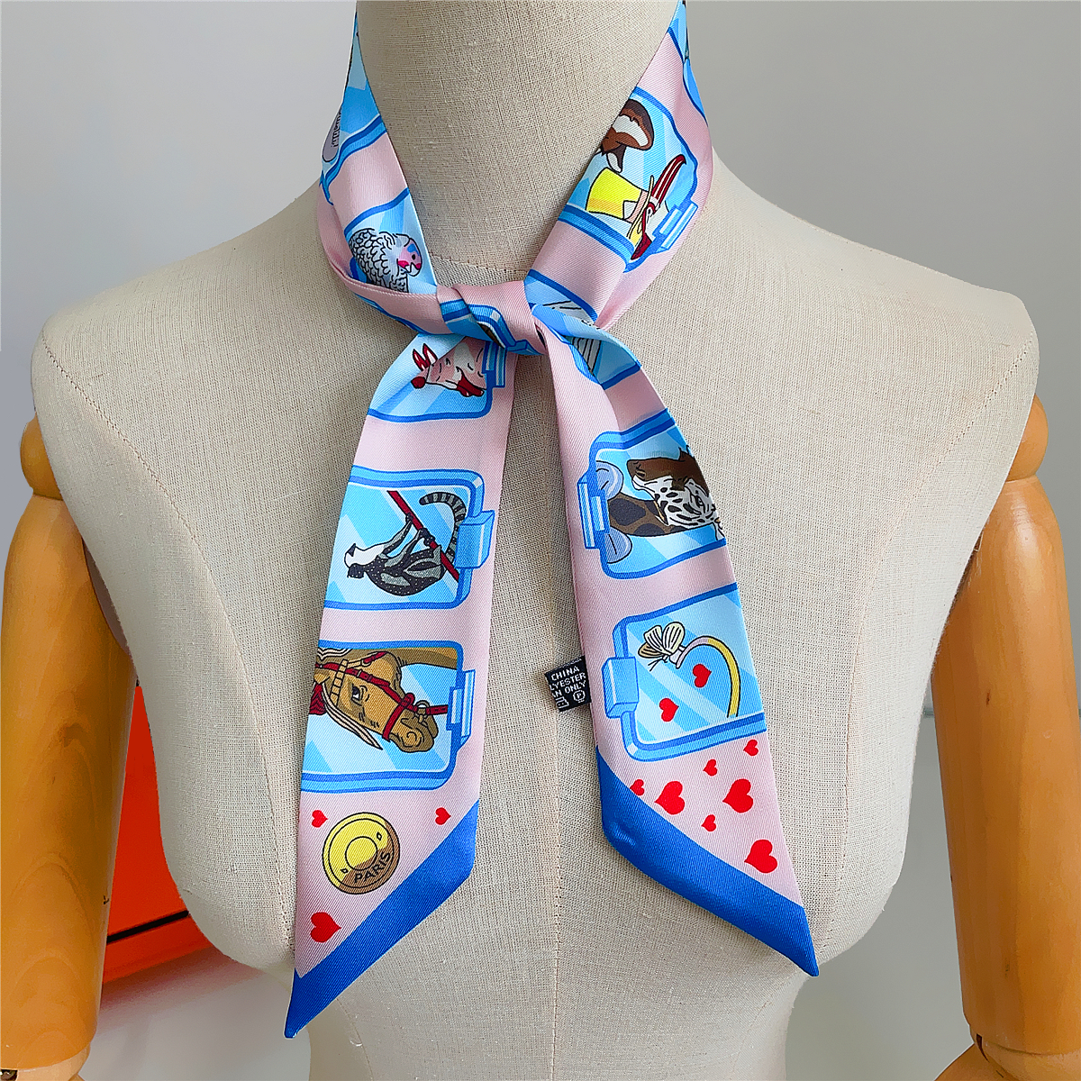 Brand Design Twill 100% Silk S - Scarf Silk Neck บทวิจารณ์และราคา