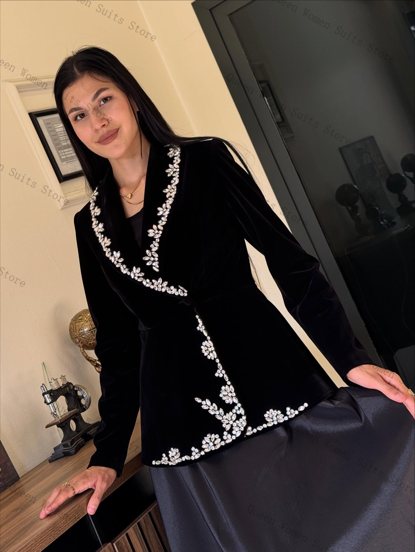 Velvet Women Suit Skirt Set 2  - Women'S Formal Wear For Wedding Guest บทวิจารณ์และราคา