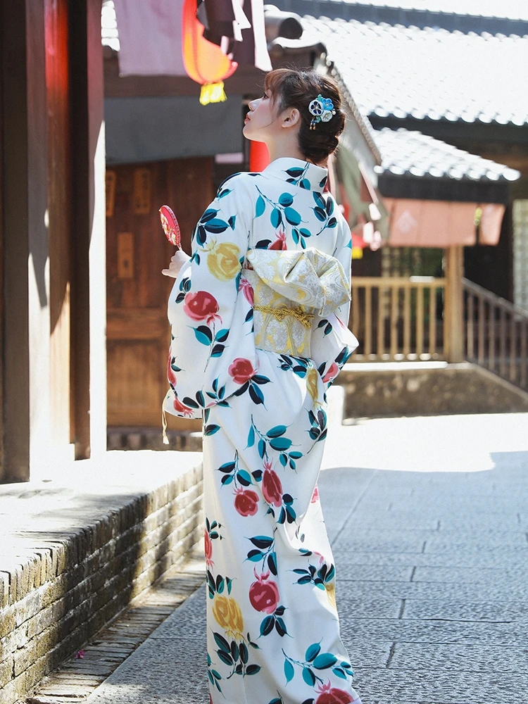 Women's Japanese Kimono Retro  - Women'S Formal Traditional Wear บทวิจารณ์และราคา
