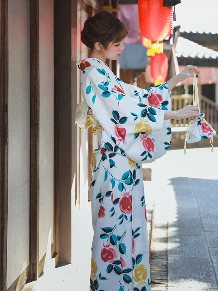 Women's Japanese Kimono Retro  - Women'S Formal Traditional Wear บทวิจารณ์และราคา